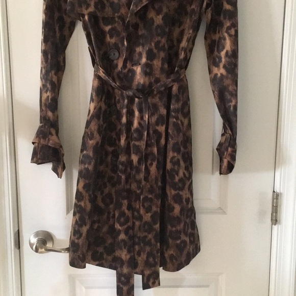 NEVER WORN Moda International tie front rain coat - Picture 3 of 3